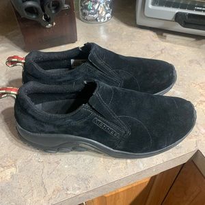 Men’s Merrell Jungle Mocs size 11.5 like new worn once. Black